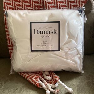 NEW Charter Club Damask solid sheet white.
